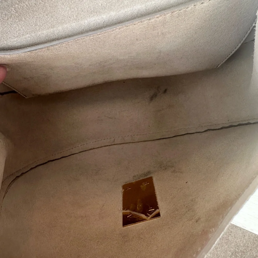 Chloe Beige Crossbody Bag with Gold Chain - Picture 5 of 8